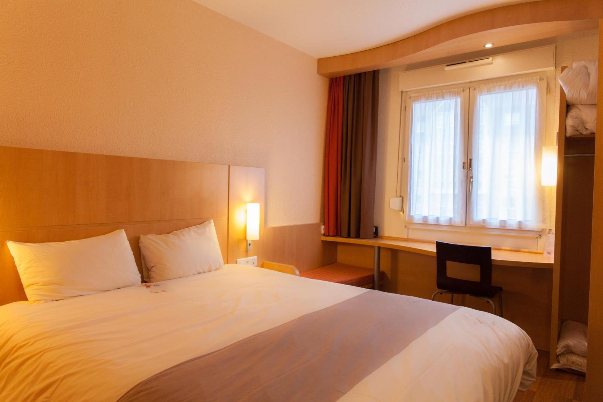 ไอบิส อาล็องซง Hotel ภายนอก รูปภาพ